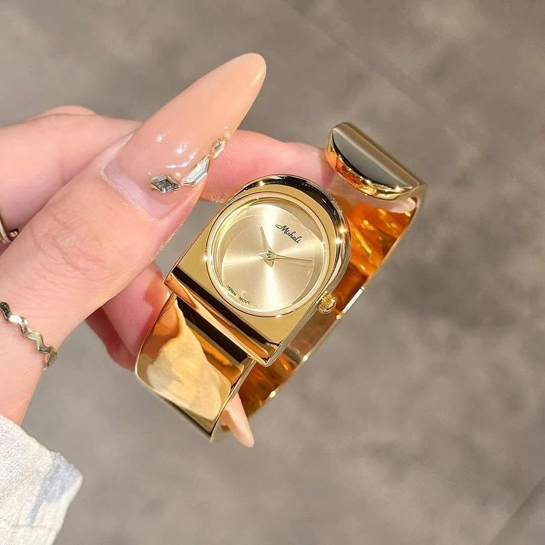La joya del tiempo: el reloj de pulsera de oro