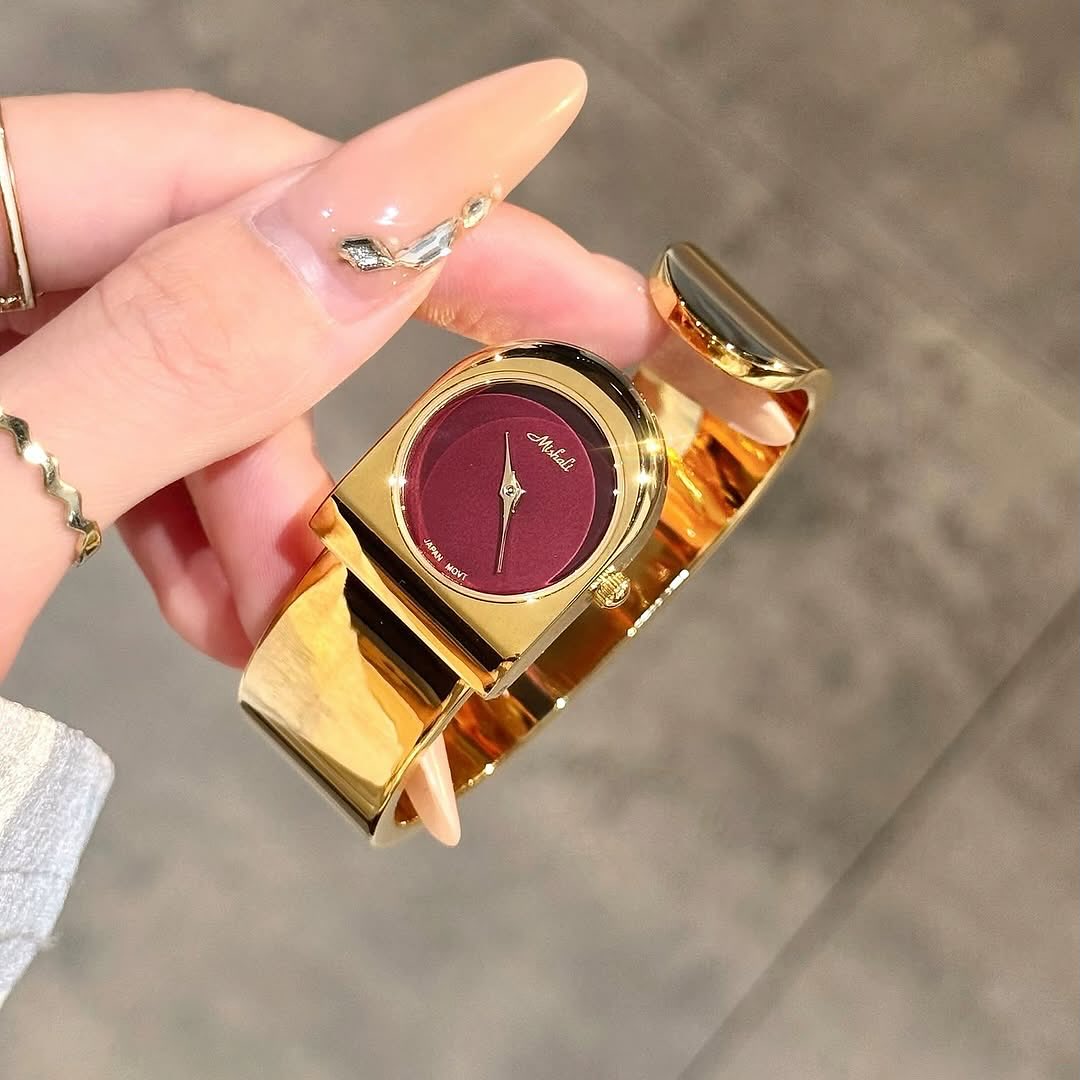La joya del tiempo: el reloj de pulsera de oro