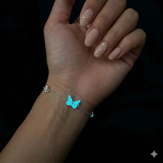 🦋 Pulsera "Mariposa Azul": Un toque de encanto atemporal y feminidad ✨